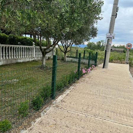 Kunevain Guest House Lezha Kültér fotó