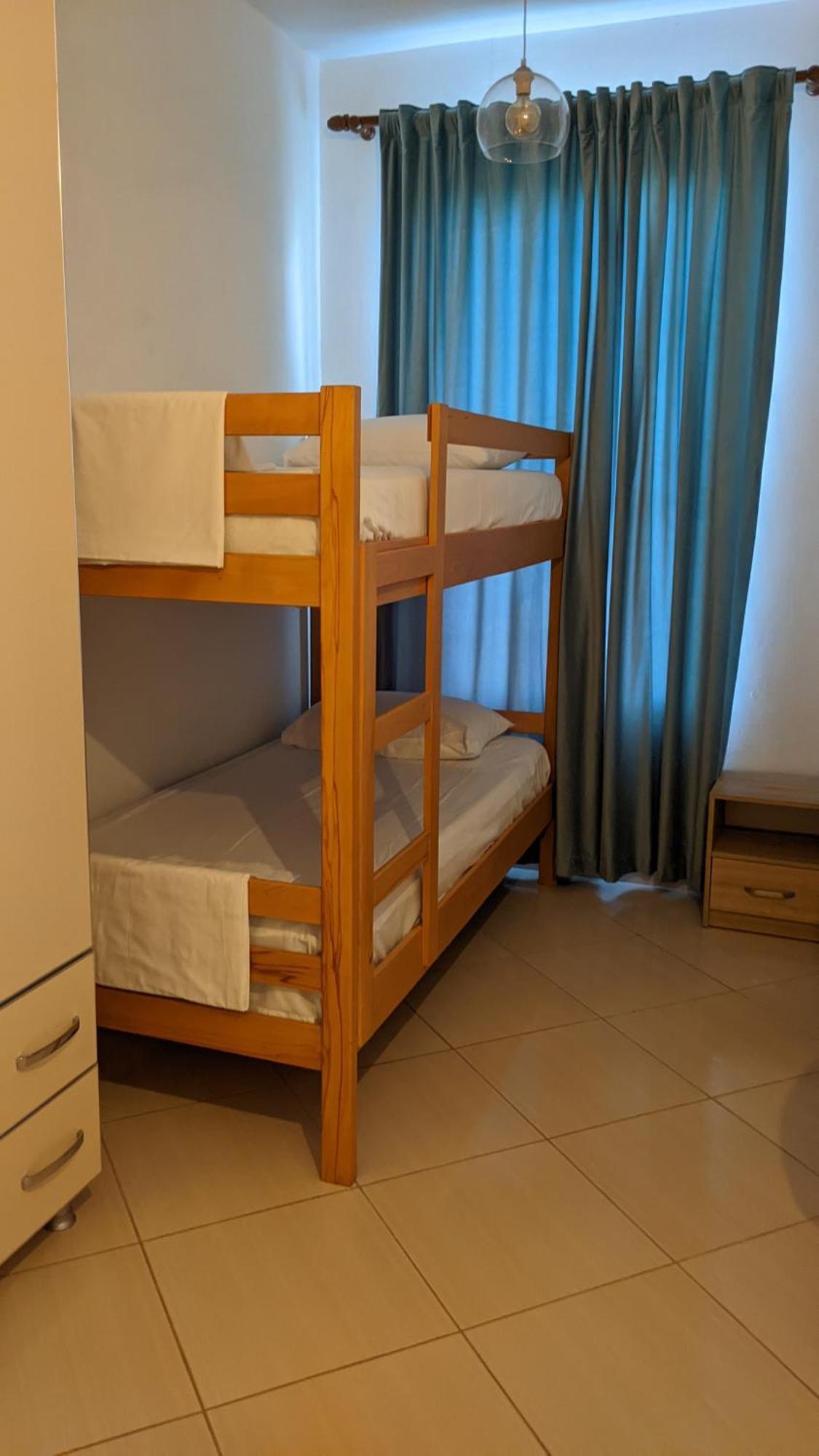 Kunevain Guest House Lezha Kültér fotó